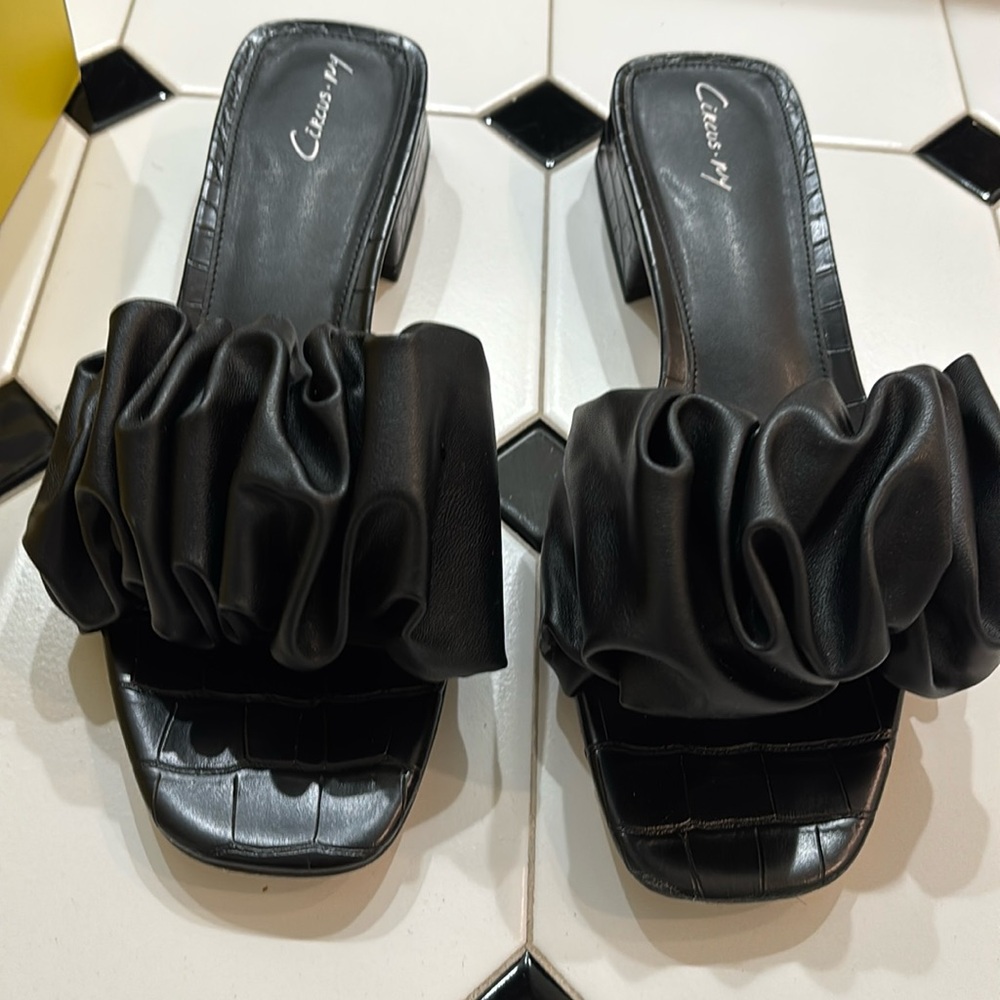 Black sandals